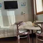 Nóra Pensión 3*
